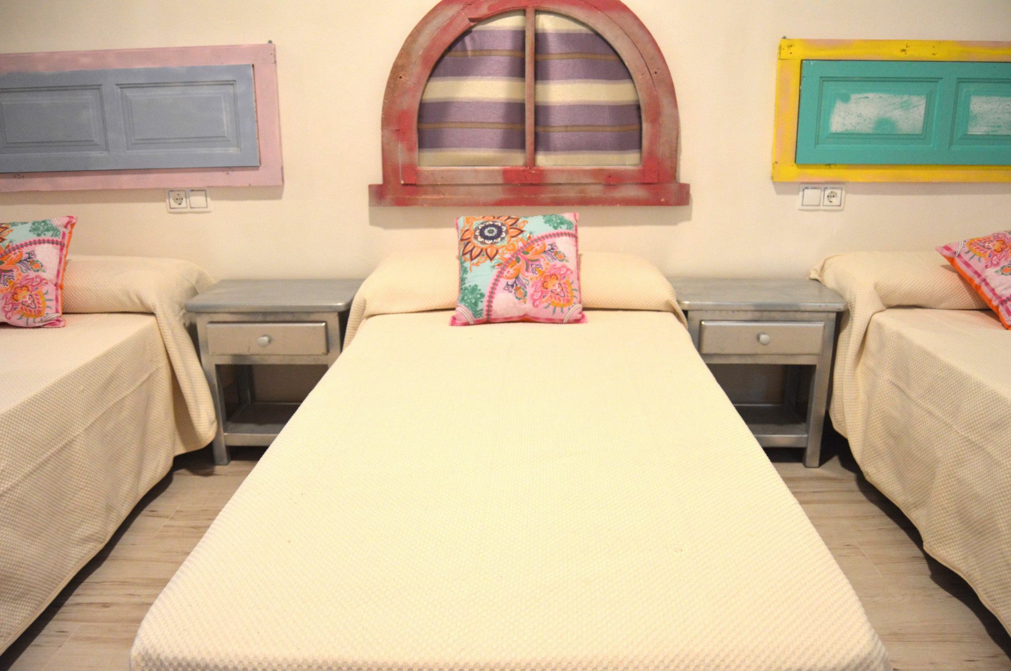 Apartamento 19 Dias Y Muchas Noches Cadiz Ngoại thất bức ảnh